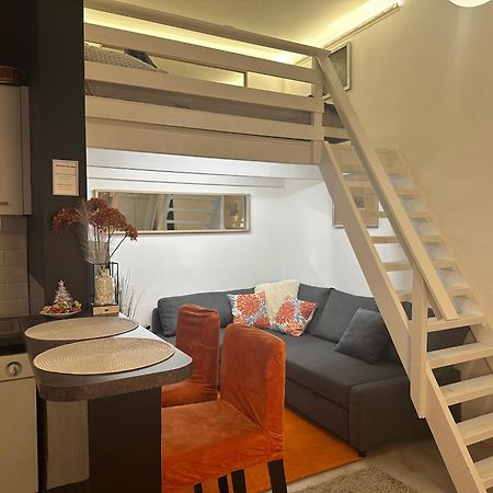 Castlehill Apartman The Perfect Blend Of Urban Living And Sightseeing Convenience Budapesta Exterior foto